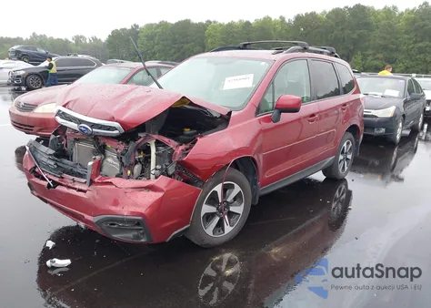 2018 Subaru Forester 2.5I Premium из США, поврежденный, VIN JF2SJAEC2JH604037